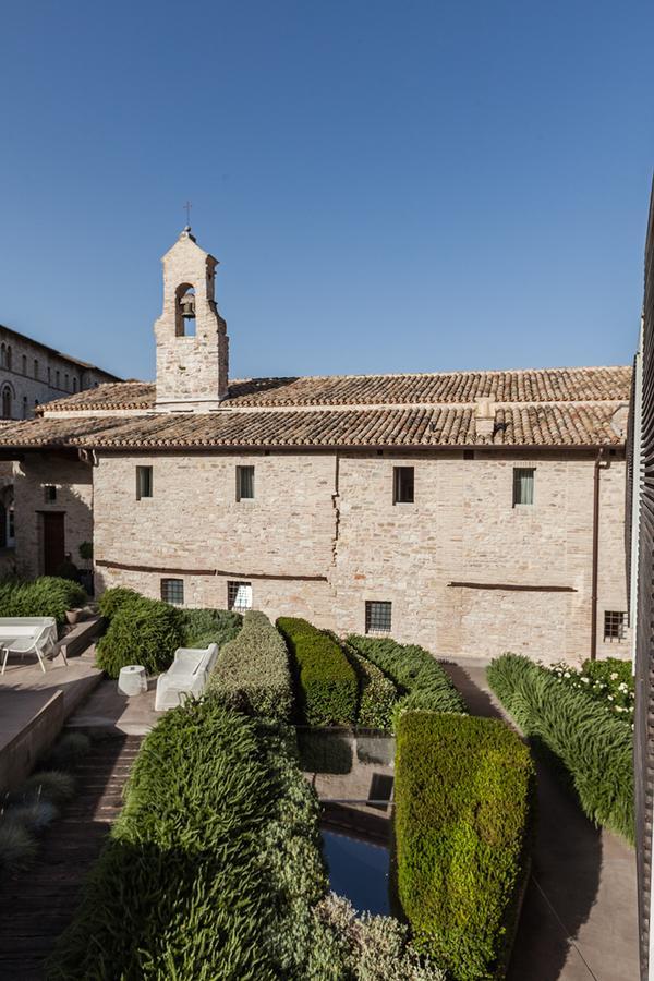 Nun Assisi Relais & Spa Museum Buitenkant foto