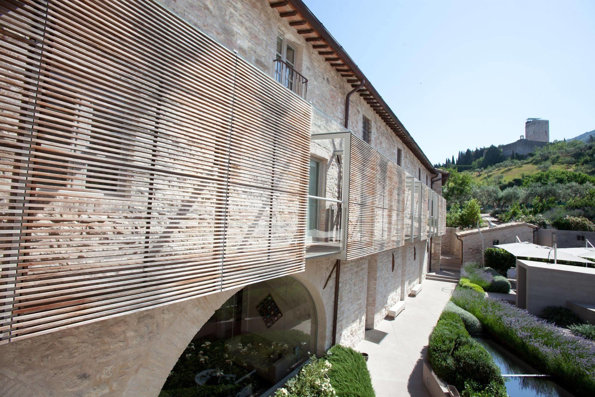 Nun Assisi Relais & Spa Museum Buitenkant foto
